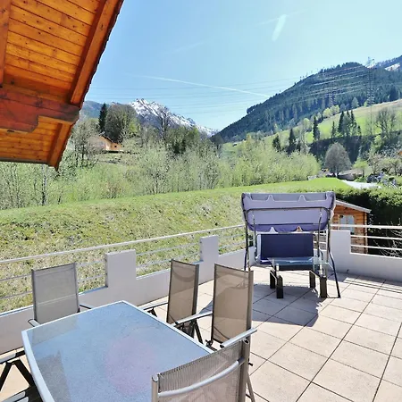 In Near Slopes 아파트